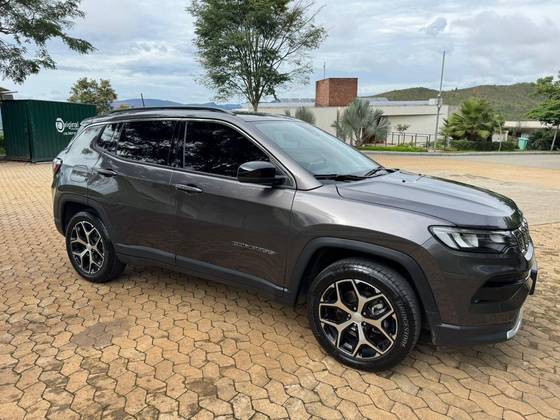JEEP COMPASS 1.3 T270 TURBO FLEX LONGITUDE AT6